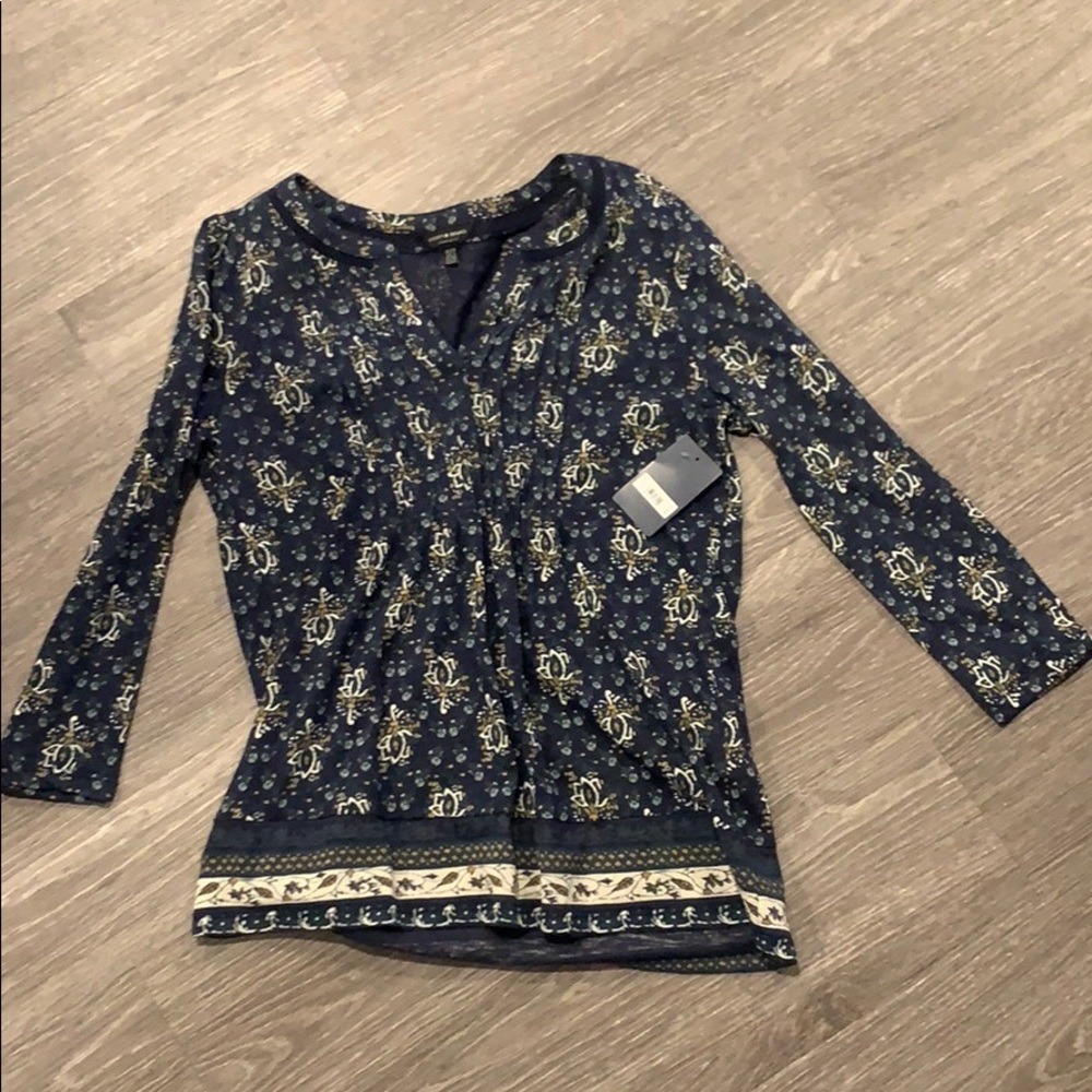 NWT Lucky Brand blouse. SPRING. XS